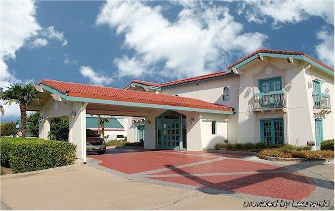 La Quinta Inn By Wyndham Clute Lake Jackson Buitenkant foto